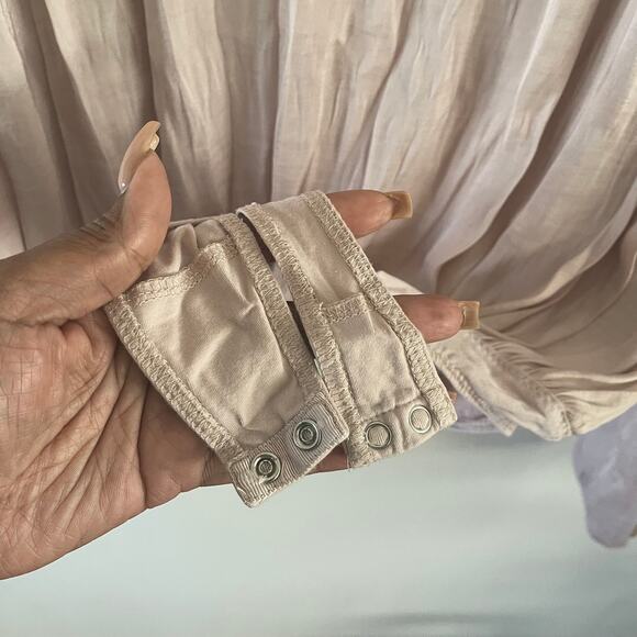 Intimately Free People Womens Bodysuit Blouse Smockin N Rockin Large Deep V Neck - Picture 7 of 10